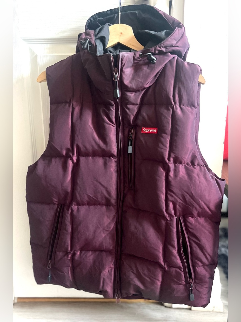 Supreme Men’s Iridescent Puffy Fall/Winter gorpcore Vest 2014 collection Size L